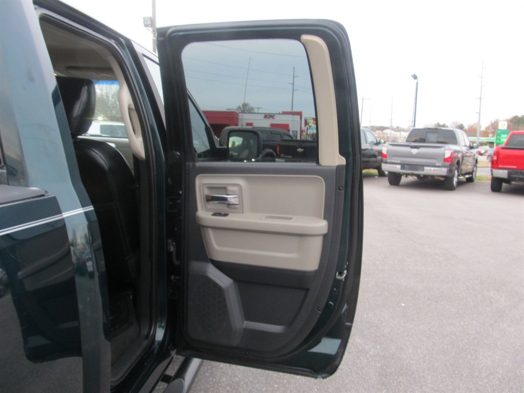 2011 RAM Ram 1500 Pickup null photo 13