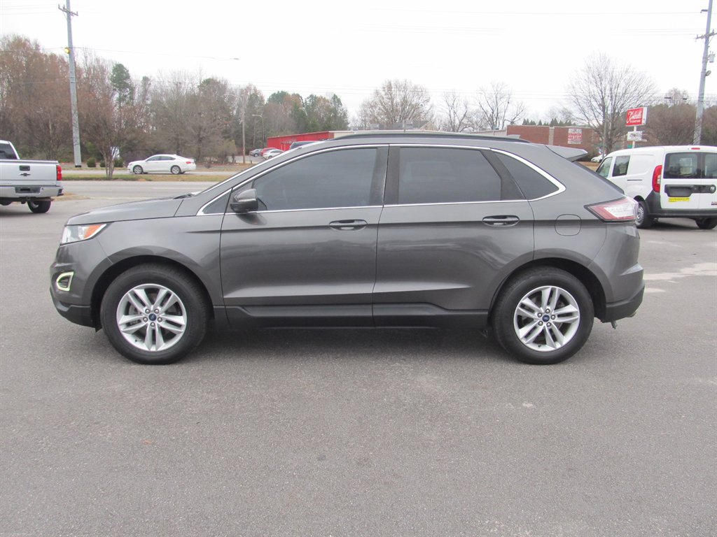 2015 Ford Edge SEL photo 2