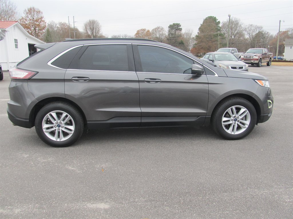 2015 Ford Edge SEL photo 12