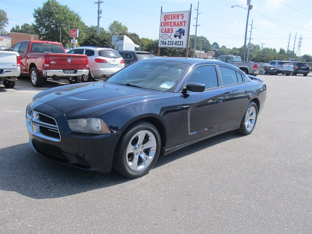 2012 Dodge Charger SE