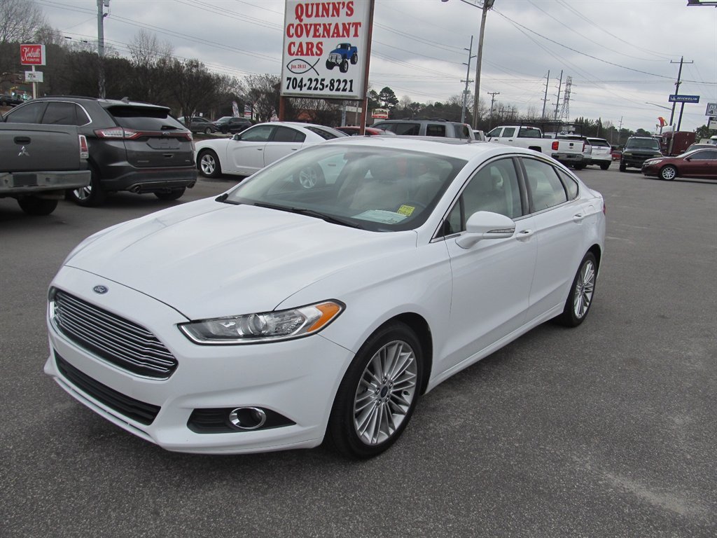 2015 Ford Fusion SE