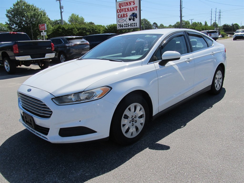 2014 Ford Fusion S
