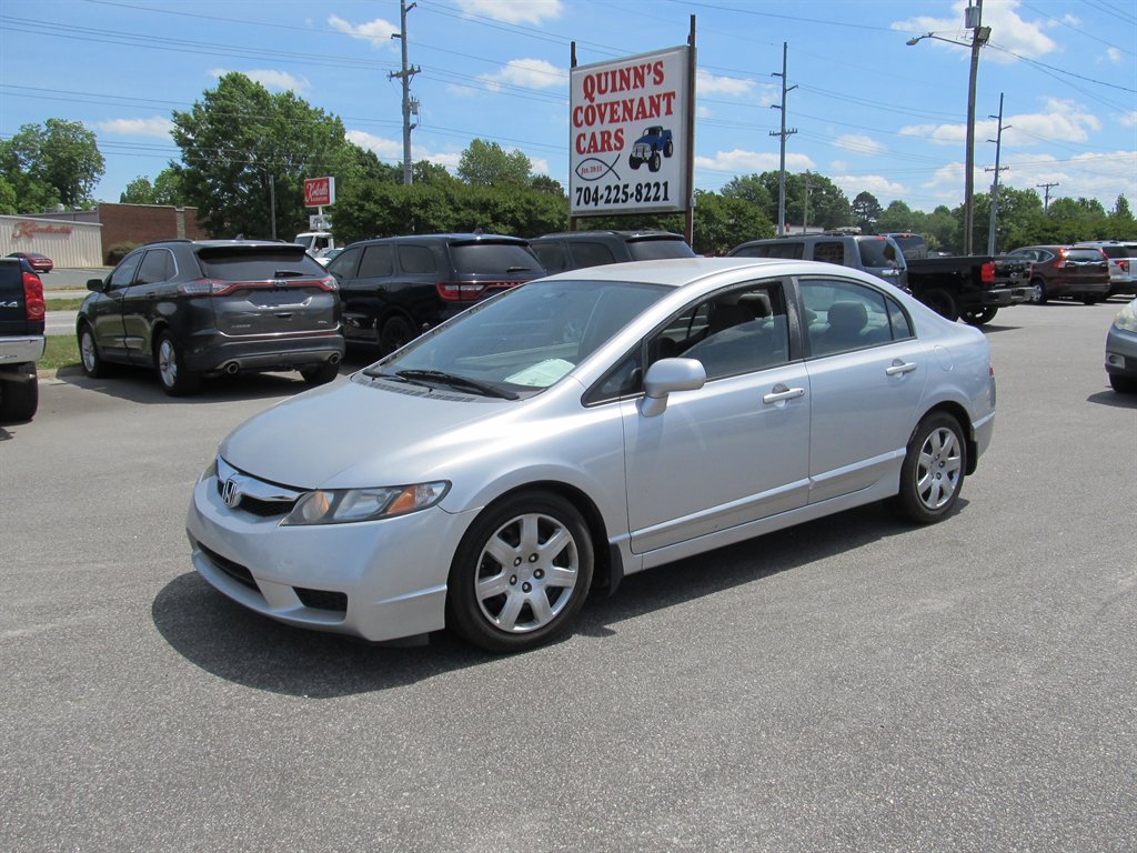 2010 Honda Civic LX Auto's photo