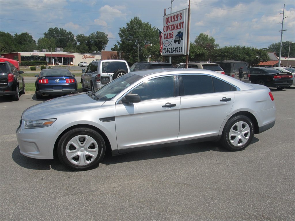 2013 Ford Taurus